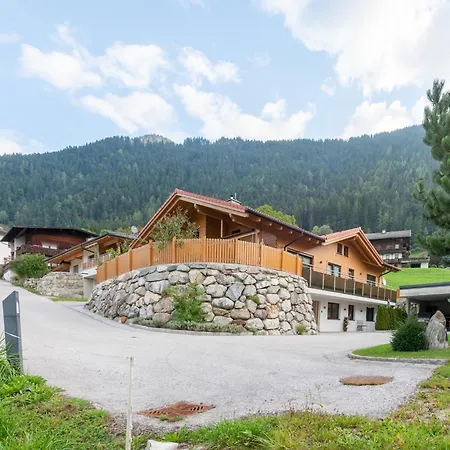 In Tyrol Near Lift, Cleaning Included * Bruck am Ziller